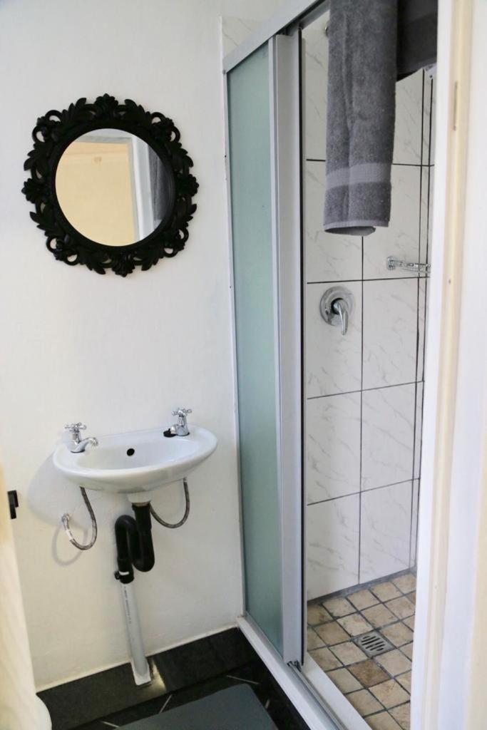 Mechell'S Accomodation Куінстаун Екстер'єр фото