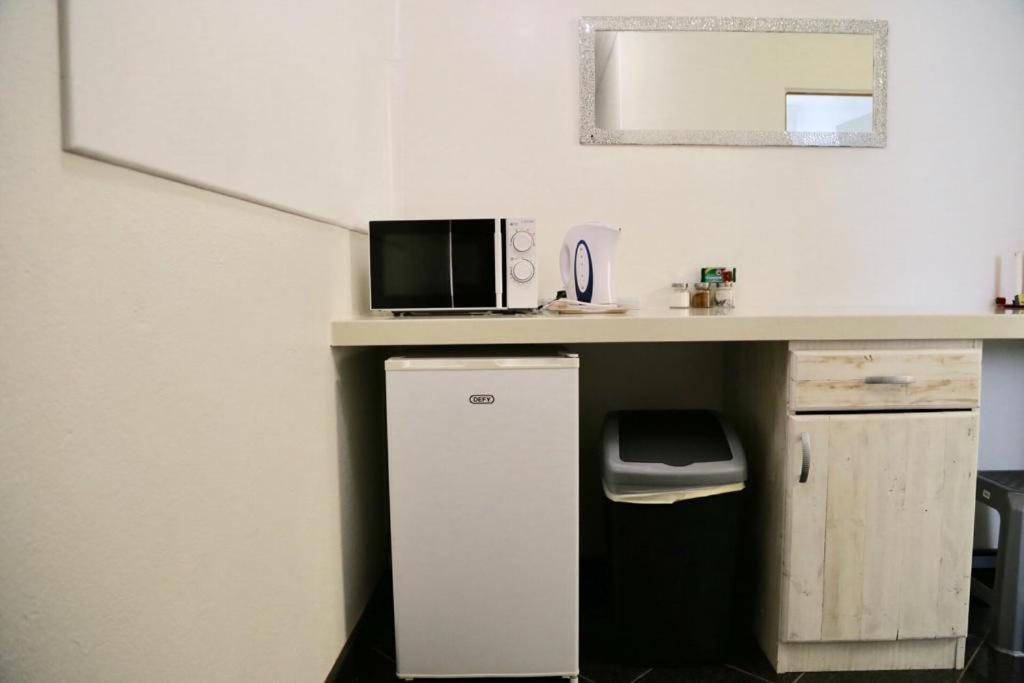 Mechell'S Accomodation Куінстаун Екстер'єр фото